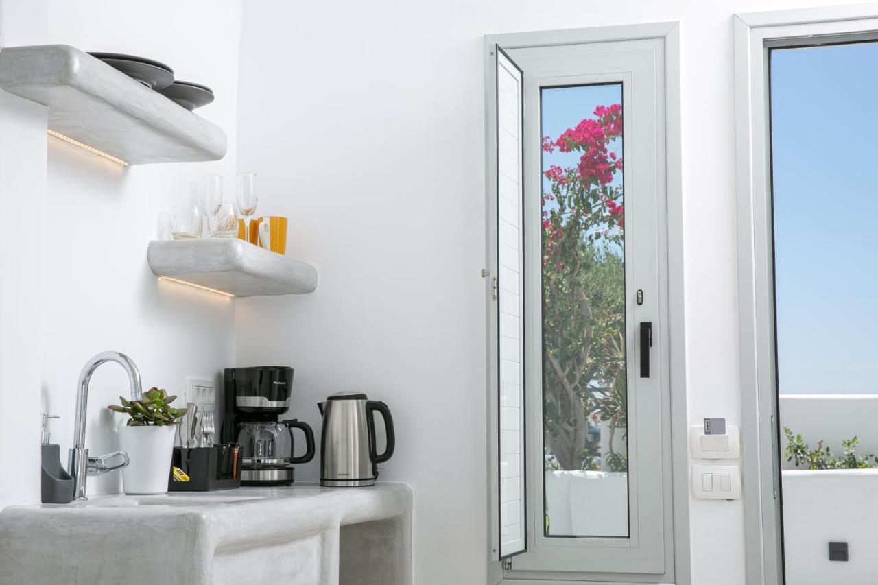 Sensia Luxury Studio With Hot Tub Oia  Exterior foto